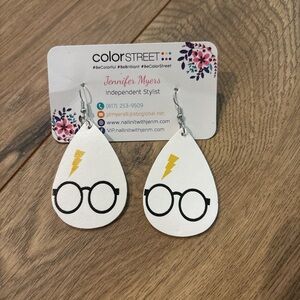 Color Street Black and White Eyeglasses Earrings Jewelry